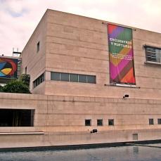 17 - Fachada del CCLSM (Centro Cultural Libertador Simón Bolívar - Guayaquil) bis
