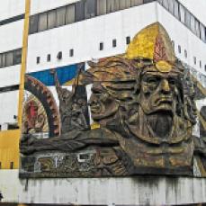 32 - General Rumiñahui (fachada edificio Guayaquil centro) bis